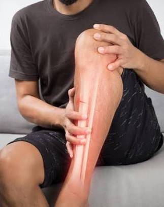 Douleur localis&eacute;e sur le tibia
